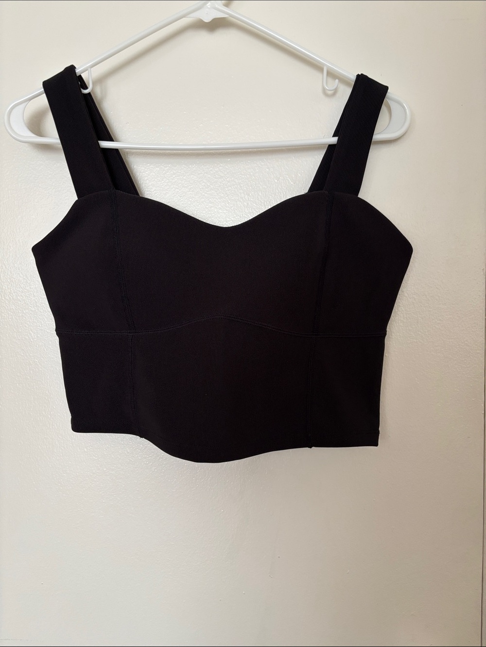 Sleek Black Cropped Bustier Top with Wide Straps